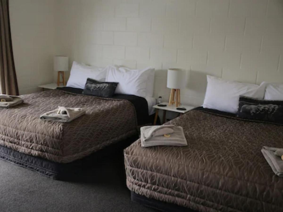 פיירלי Mackenzie Motels מראה חיצוני תמונה