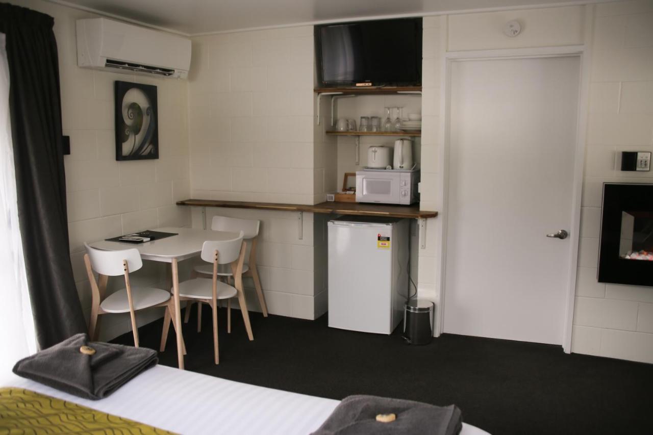 פיירלי Mackenzie Motels מראה חיצוני תמונה